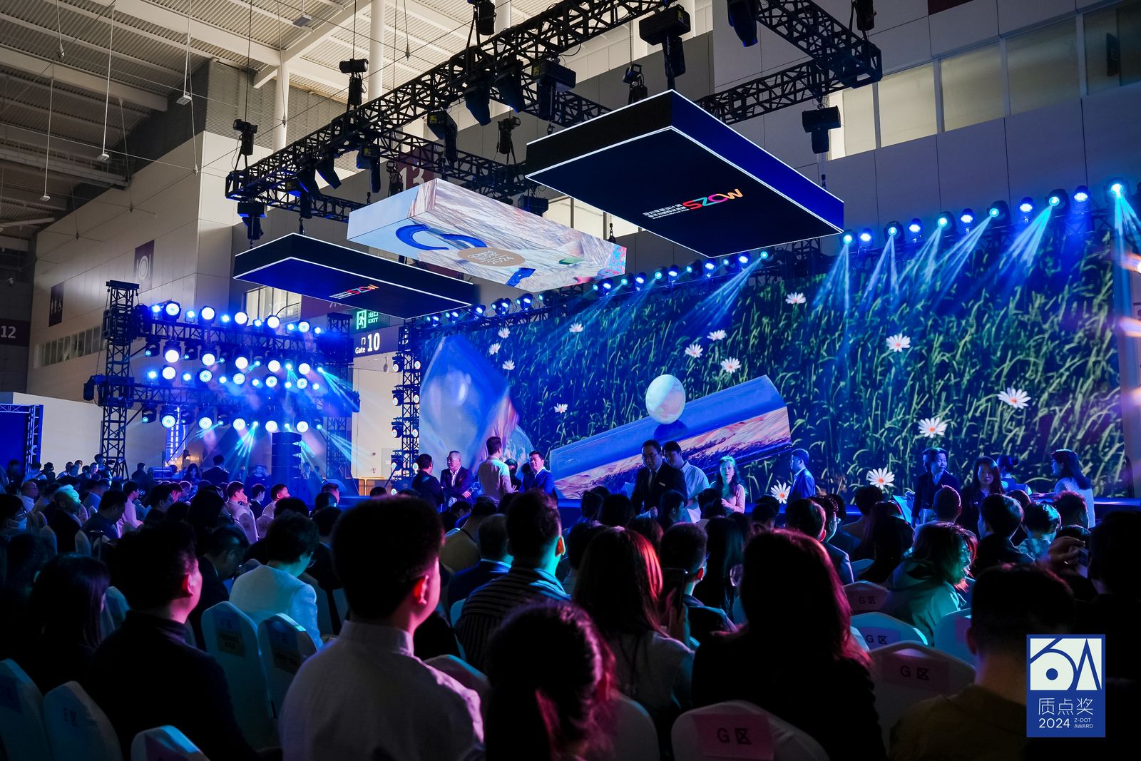 2_1600_3000_gif (1).jpg